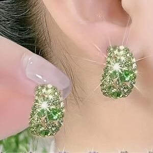 Sparkling Green rhinestones Earrings
